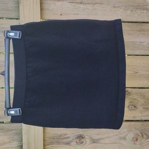 🏵️ St John Basics Black Knit Mini Skirt